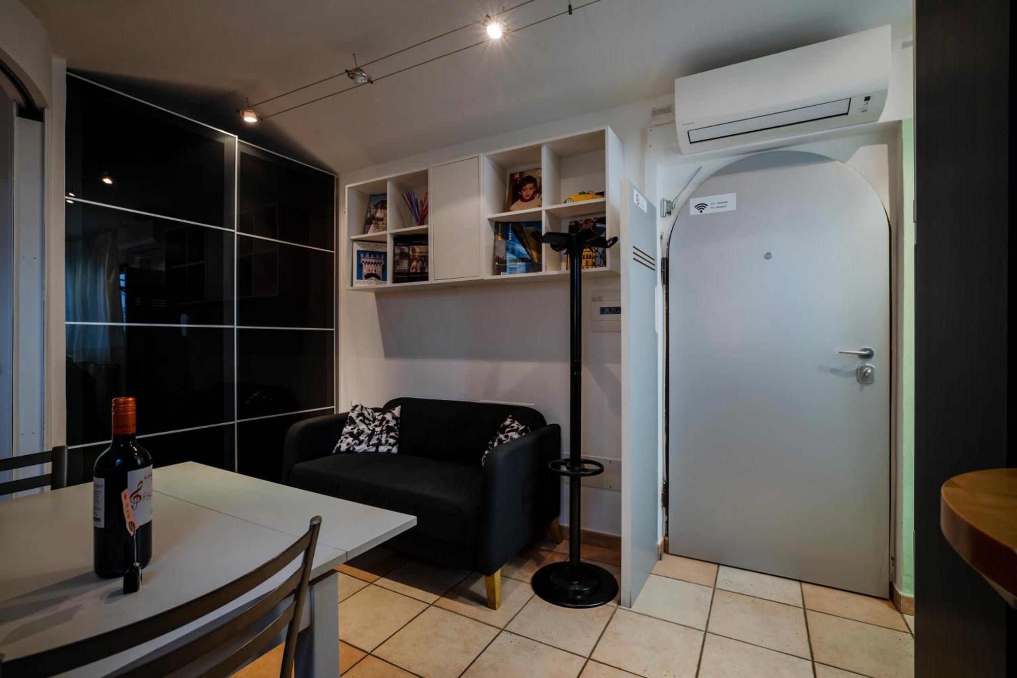 Above The Sky - Flying Apartment San Marino Ngoại thất bức ảnh